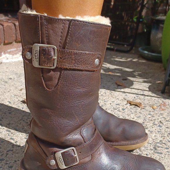 UGG Boots - Picture 7 of 7